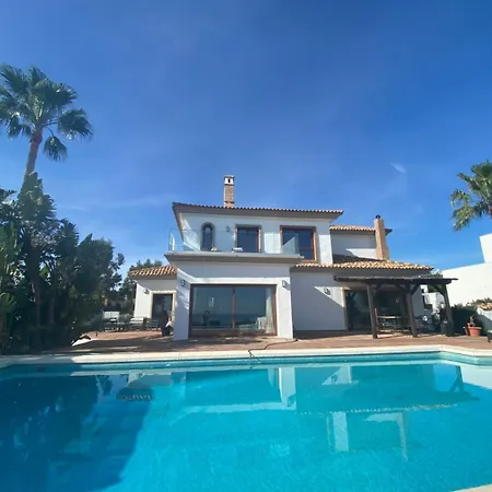 Villa Villa Romano