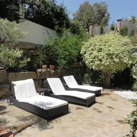 Villa Romano Villa *